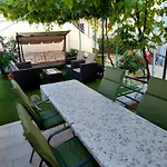 Ivisic * Vodice