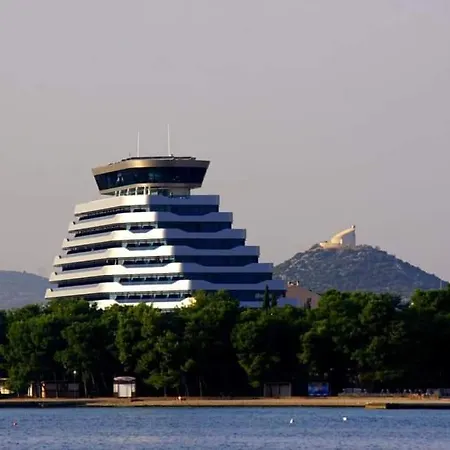 Ivisic * Vodice