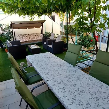 Ivisic * Vodice