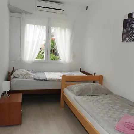Ivisic Apartman