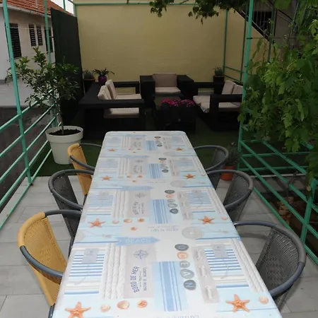 Ivisic * Vodice